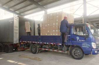 城市物流的血肉之躯 装卸搬运工群体的劳动图景